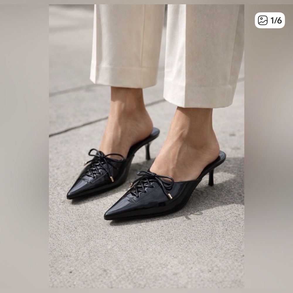 GBG LOS Angeles patent Black Pointed-Toe Mules with Lace Detail 10M NWOT